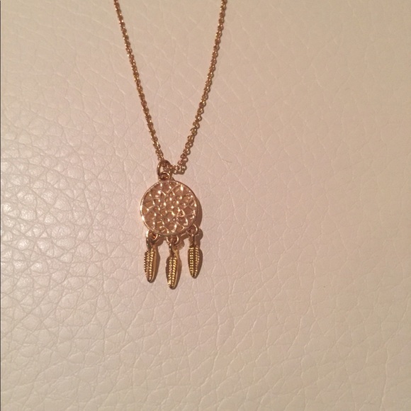 **SOLD**FOREVER 21 Dreamcatcher Necklace - Picture 2 of 3